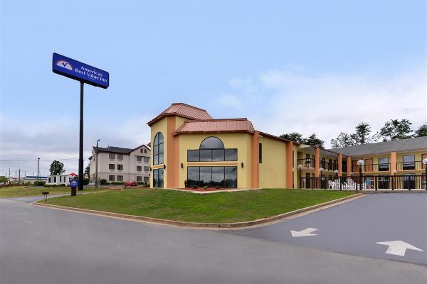 AMERICAS BEST VALUE INN (Grove Level)